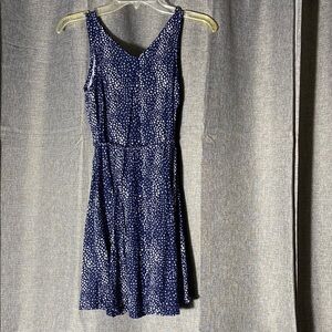 LOFT Blue and White Sleeveless V-Neck tie Dress